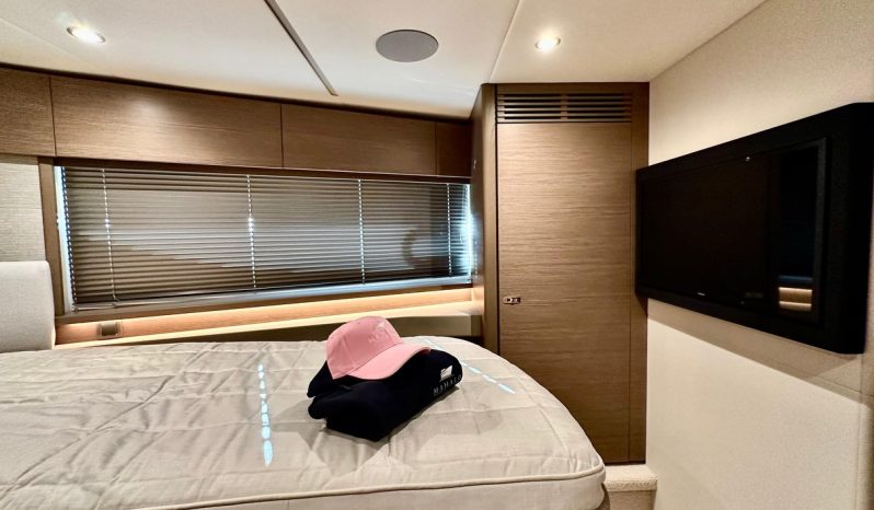 Princess V55 Model Year 2022 full