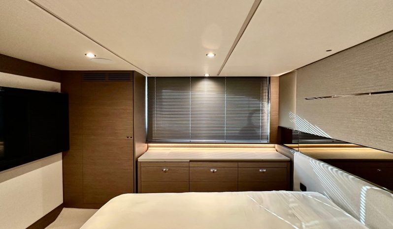 Princess V55 Model Year 2022 full