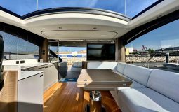 Princess V55 Model Year 2022