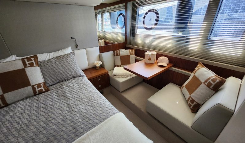 SUNSEEKER MANHATTAN 52 full