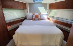 SUNSEEKER MANHATTAN 52