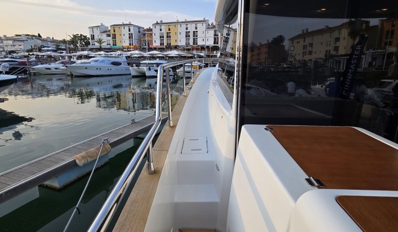 Azimut Magellano 53 full