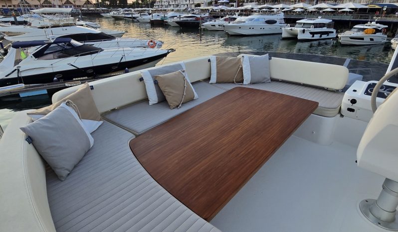 Azimut Magellano 53 full