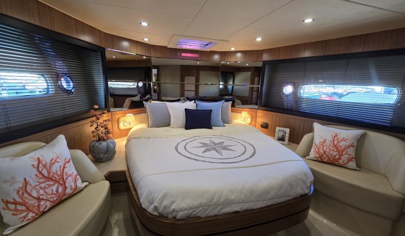 Azimut Magellano 53 full