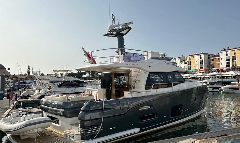 Azimut Magellano 53 full