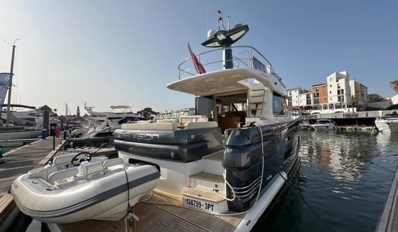Azimut Magellano 53 full