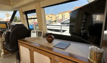 Azimut Magellano 53 full
