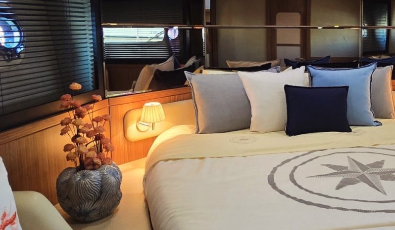 Azimut Magellano 53 full