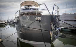 Azimut Magellano 53