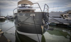 Azimut Magellano 53