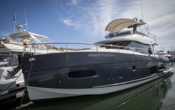 Azimut Magellano 53