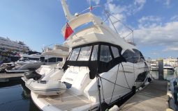SUNSEEKER MANHATTAN 52